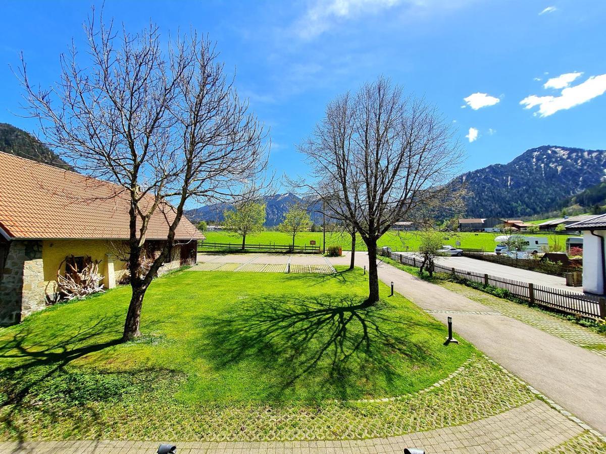 Appartementhaus „Die Kuh Am See“ Шлирзе Экстерьер фото